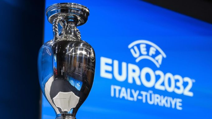 Euro 2032, il Via del Mare entra in corsa: candidatura accettata Euro 2032, il Via del Mare entra in corsa: candidatura accettata
